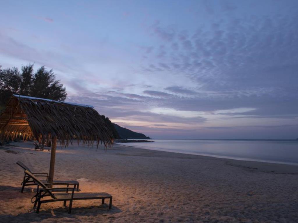 2D1N Relax at Sari Pacifica Beach Resort & Spa, Pulau Sibu - AMI Travel ...